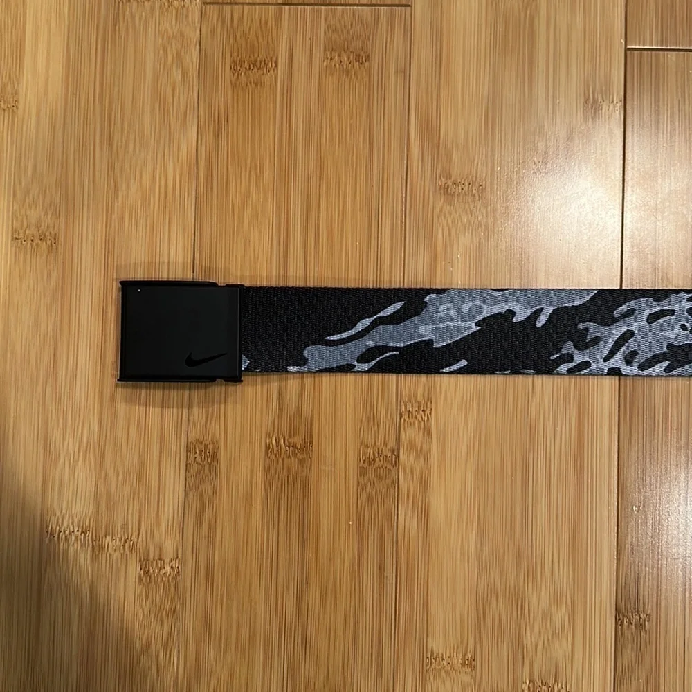 Nike men’s belt